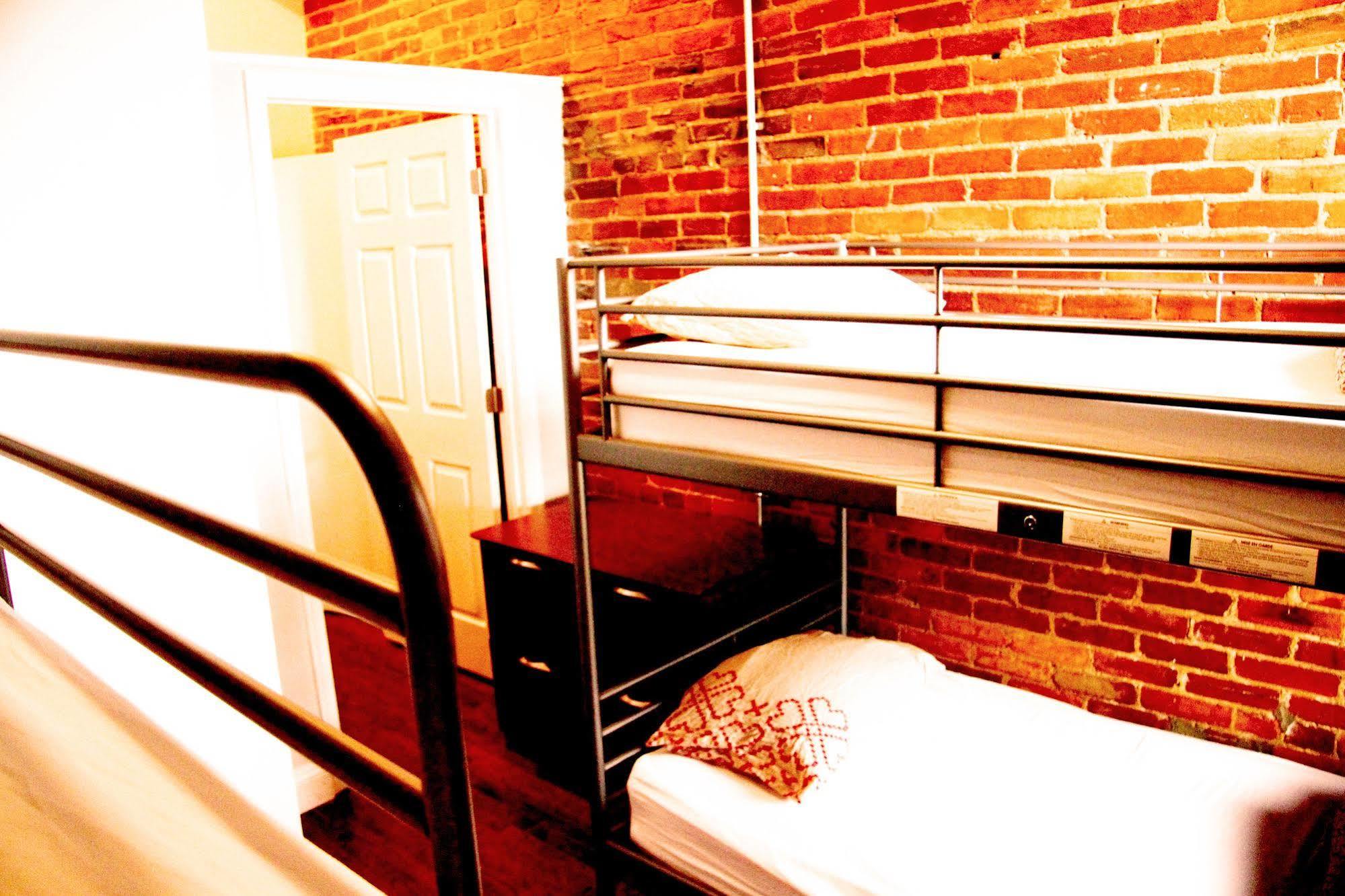 A Pousada Duo Housing (Adults Only) Distrito de Colúmbia Exterior foto